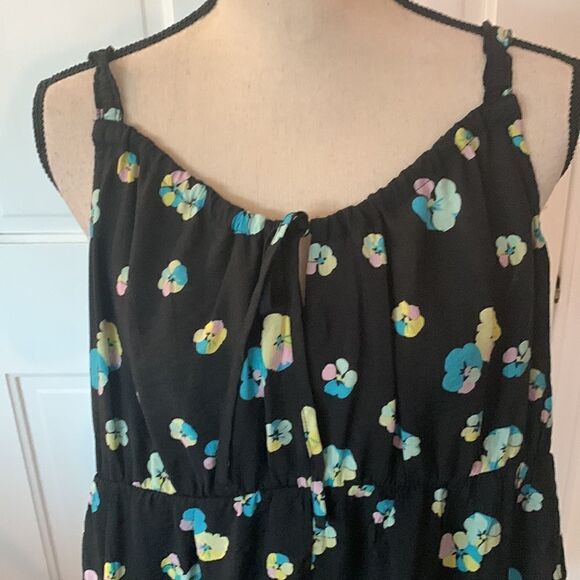 NORDSTROM’S BP LABEL BLACK FLORAL ROMPER - Picture 3 of 9